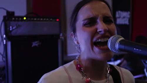 Apego evitativo (Live at Atomic House)