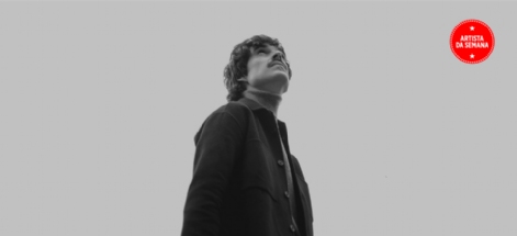 SANTI ARAÚJO: «TODAS AS MIÑAS CANCIÓNS NACEN CUNHA GUITARRA NAS MANS»